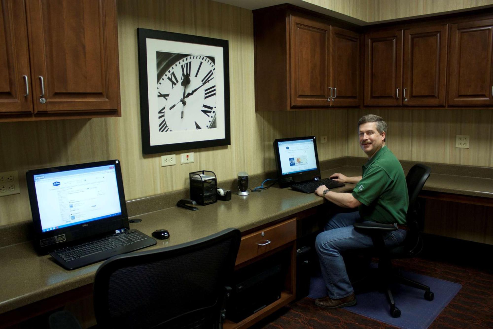 Hampton Inn - Burlington Dış mekan fotoğraf